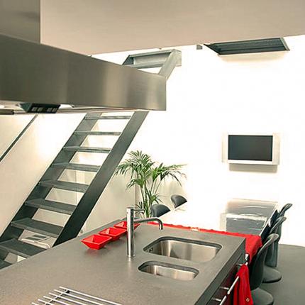 Open trap in de leefkeuken