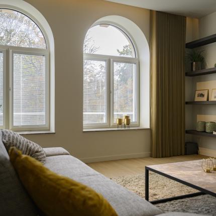 Modern interieur met warme accenten Modern interieur met warme accenten