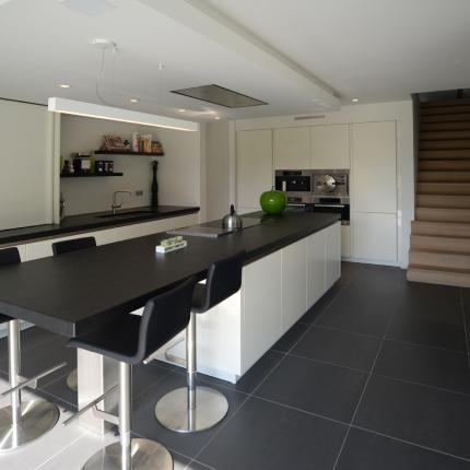 Interieur villa - leefkeuken Interieur villa - leefkeuken