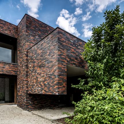 Architectuur eigenzinnige, strakke villa