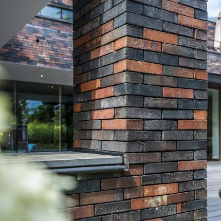 Architectuurdetails eigenzinnige, strakke villa