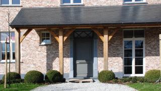 Klassieke villa met klassieke materialen